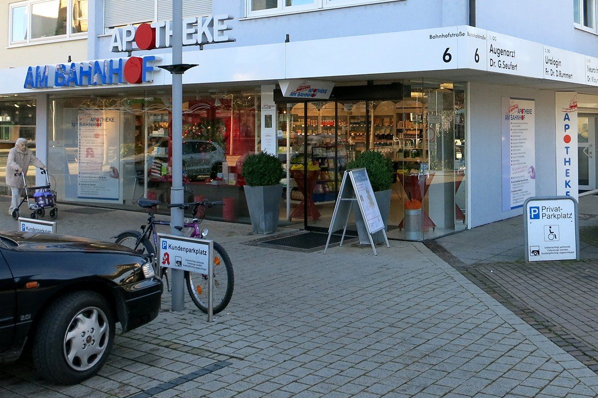 4 - Apotheke am Bahnhof